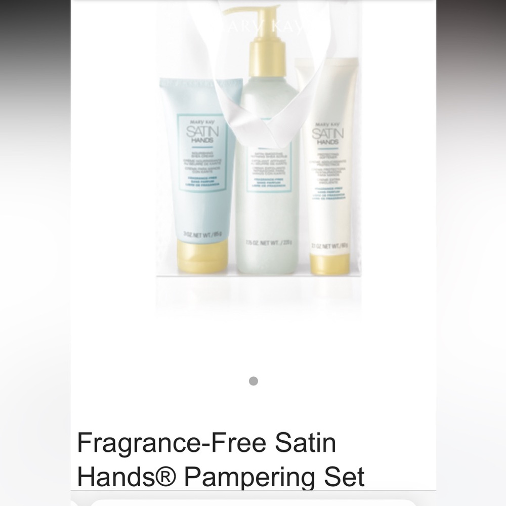 New Mary Kay Fragrance-Free Satin Hands® Pampering Set in gift bag packaging